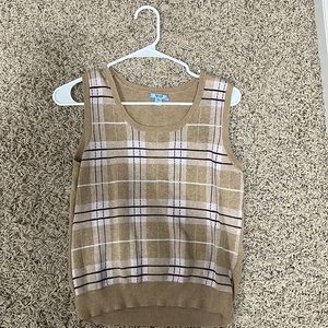 “that girl” sweater vest!